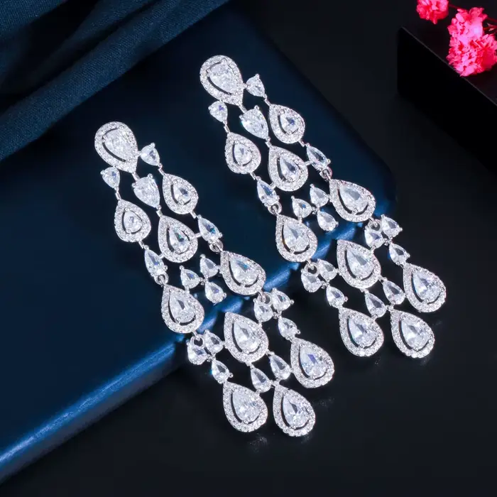 Boucles d'oreilles Vintage en or blanc 14K, en diamant de dubaï, goutte d'eau pour femmes, bijoux de