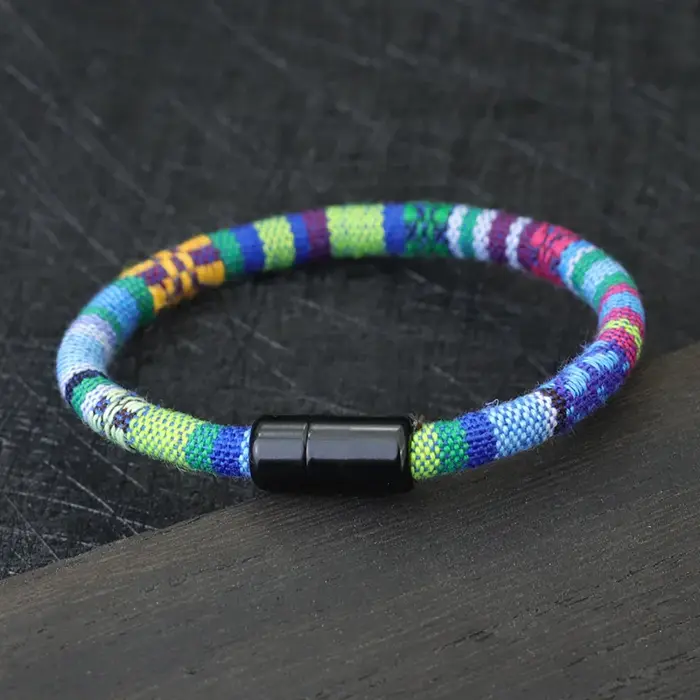 Nouveau Bracelet bohème pour hommes femmes Magent fermoir cordon