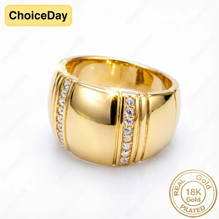 Bague large en zircon plaqué or 18 carats