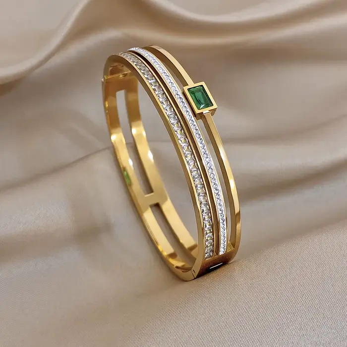 Bracelet manchette de luxe en acier inoxydable ajouré pour femme, plaqué or, avec zircon vert et bla