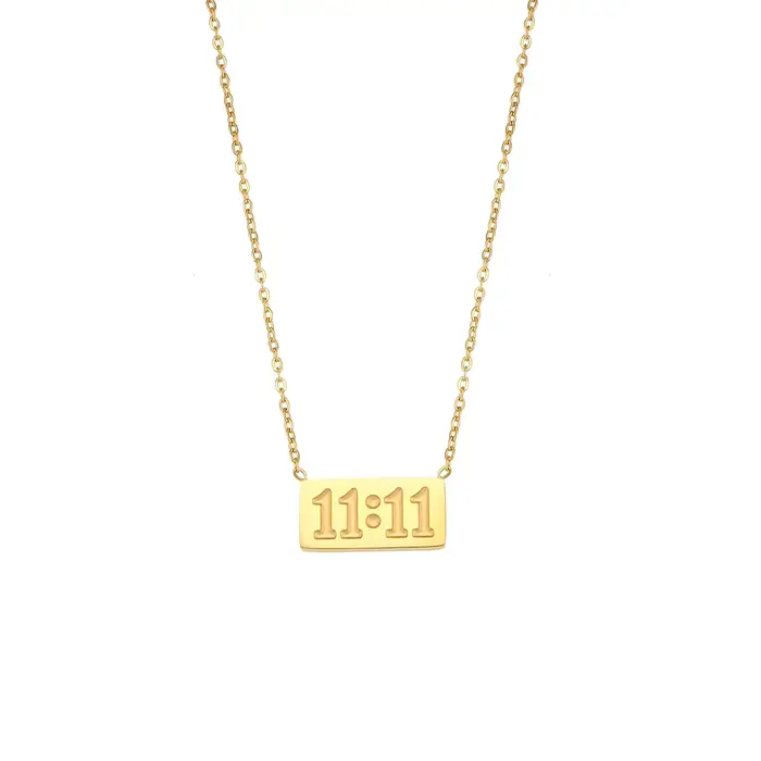 Collier pendentif carré numéro 11:11 tendance 2026 pour femme, en acier inoxydable couleur or et arg