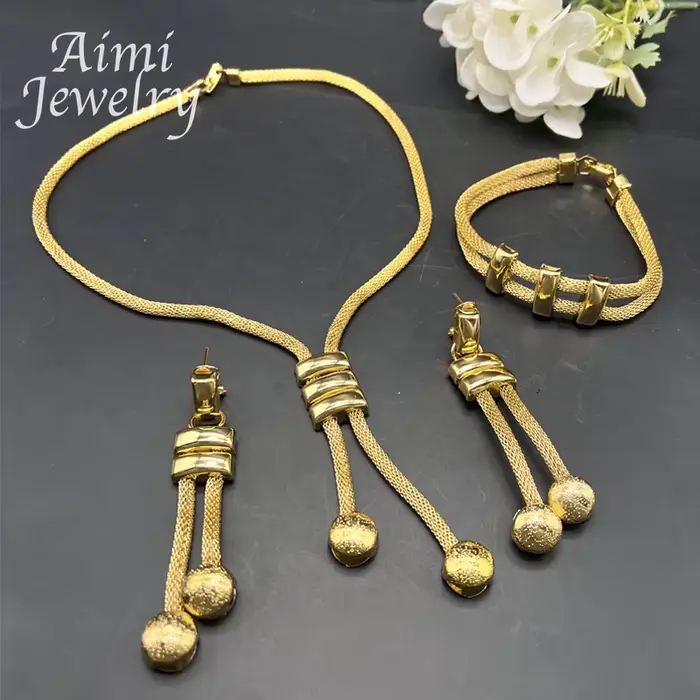 Ensemble de bijoux plaqués or 24 carats pour femmes