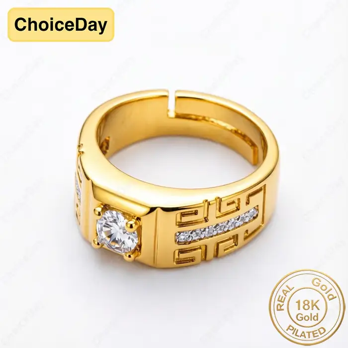Bague en zirconium plaqué or 18K luxe et élégance pour femmes occasions spéciales alliance mariage style moderne zirconium or jaune