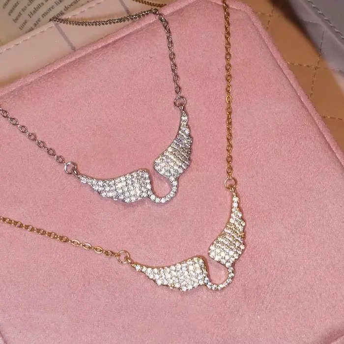 Collier Ailes d'Ange Scintillantes en Cristal, Pendentif Aile Bling, Chaîne Ras-du-Cou Tendance, Luxe Quotidien, Mariage, Ornement pour Femme, Cadeaux