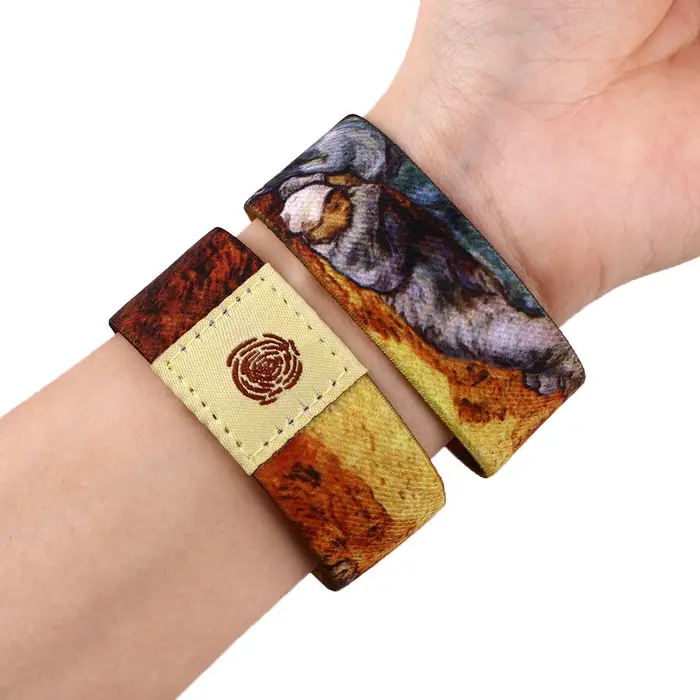 Bracelet ondulé pour femmes et hommes