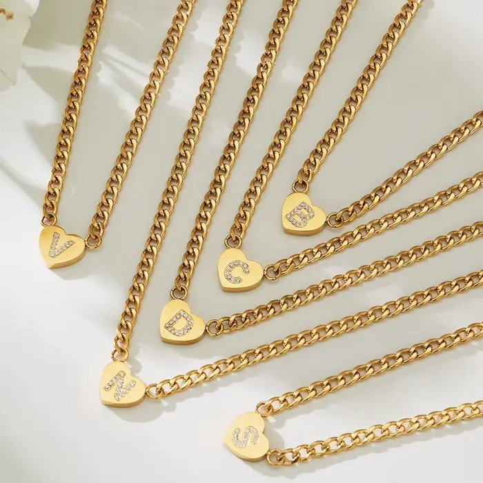 Liora coeur cubique zircone lettre pendentif collier Bracelet pour femmes en acier inoxydable chaîne cubaine Mujer Hip Hop ensembles de bijoux