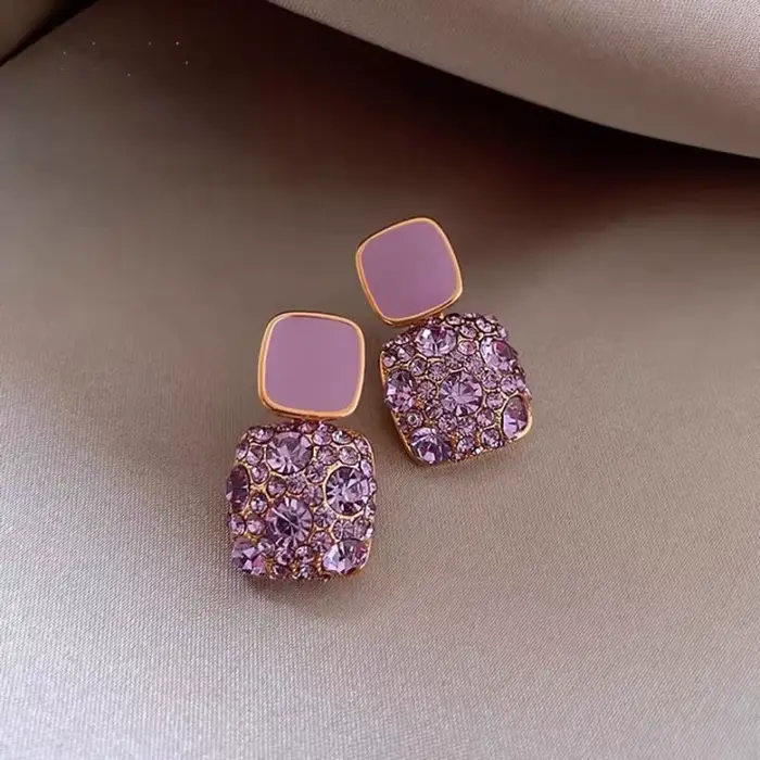 Boucles d'oreilles à clous en strass violet pour femmes, boucles d'oreilles en perles d'imitation exquises, boucles d'oreilles géométriques carrées simples, bijoux de fête K0