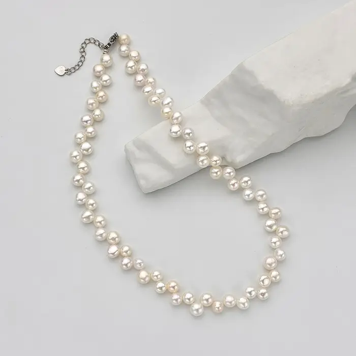 Collier ras du cou en perles d'eau douce naturelles pour femmes et filles, cadeau exquis et populair