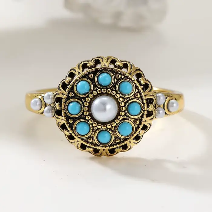Bague Vintage Exquise en Bronze Incrustée de Turquoise Synthétique Façonnée, Bijou de Mode Féminin, 