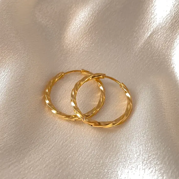 EManco classique Simple boucle d'oreille pour femmes motif géométrique costume diverses Occasions métal polyvalent femme bijoux cadeaux