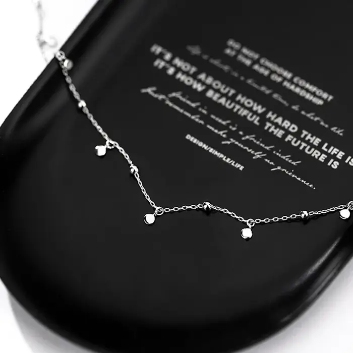 Collier ronde argent avec pompon pour femmes colliers ras du cou occasions spéciales anniversaire mariage fête cérémonie