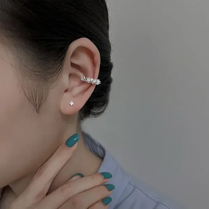 Boucles d'oreilles à Clip étoile irrégulière pour femmes