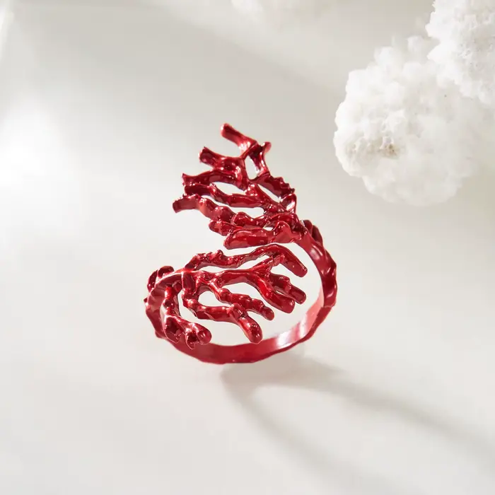 Bague en corail rouge exagérée pour femme, tendance, irrégulière, pour l'index, accessoire de main pour vacances à la plage, bijoux de mode