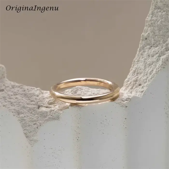 Bague en or rempli 14K personnalisée pour femmes, élégante et résistante au ternissement, idéale pour les soirées et les occasions spéciales