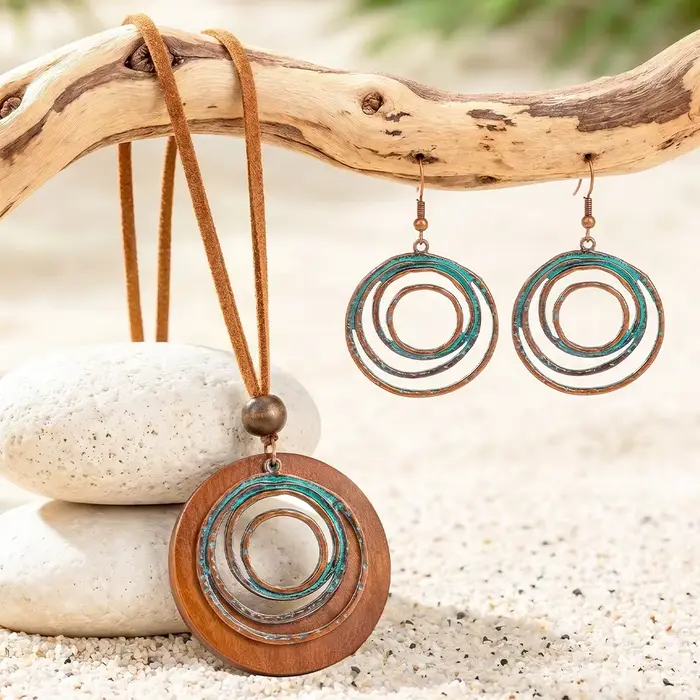 Ensemble de bijoux bohèmes avec collier en bois et boucles d'oreilles pour femmes occasions spéciales vintage style romantique