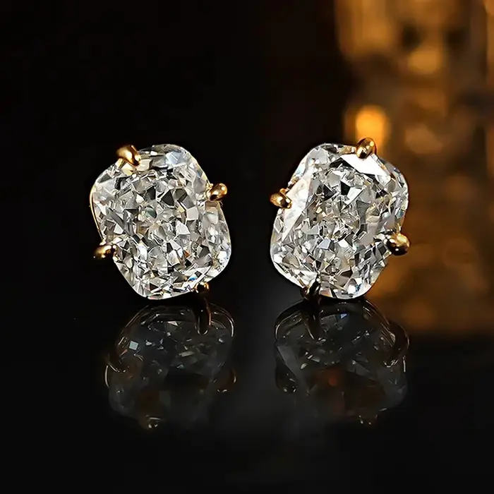 Huitan femmes boucles d'oreilles couleur or incrusté grand blanc CZ Style Simple fête accessoires quotidiens mode polyvalent bijoux de mariage