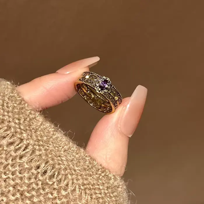 Bagues vintage en diamant violet ajouré pour femmes, noir et doré, à la mode, style hip-hop, pour banquet, bijoux fins, cadeau