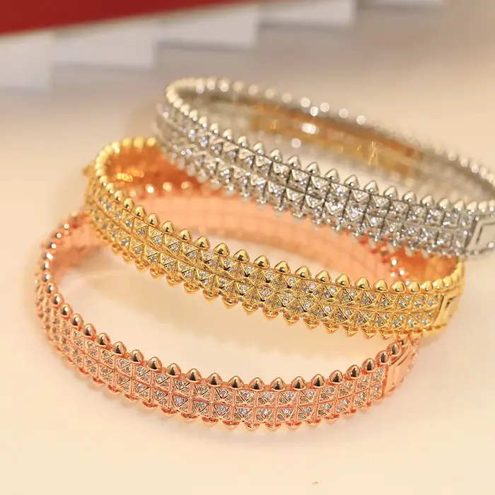 Bracelet personnalisé et à la mode pour femme
