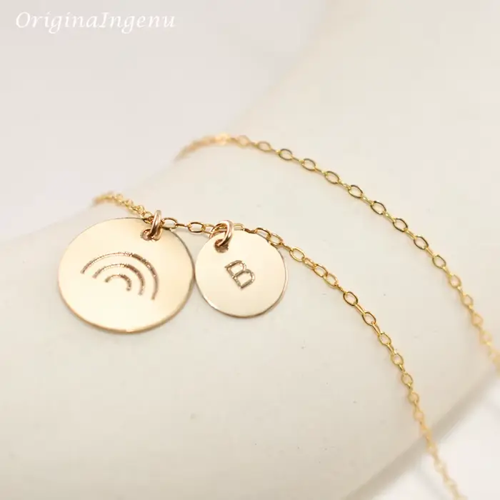 Collier avec lettres initiales en or 14K, pièces de monnaie rembourrées, bijoux ras du cou, pendenti