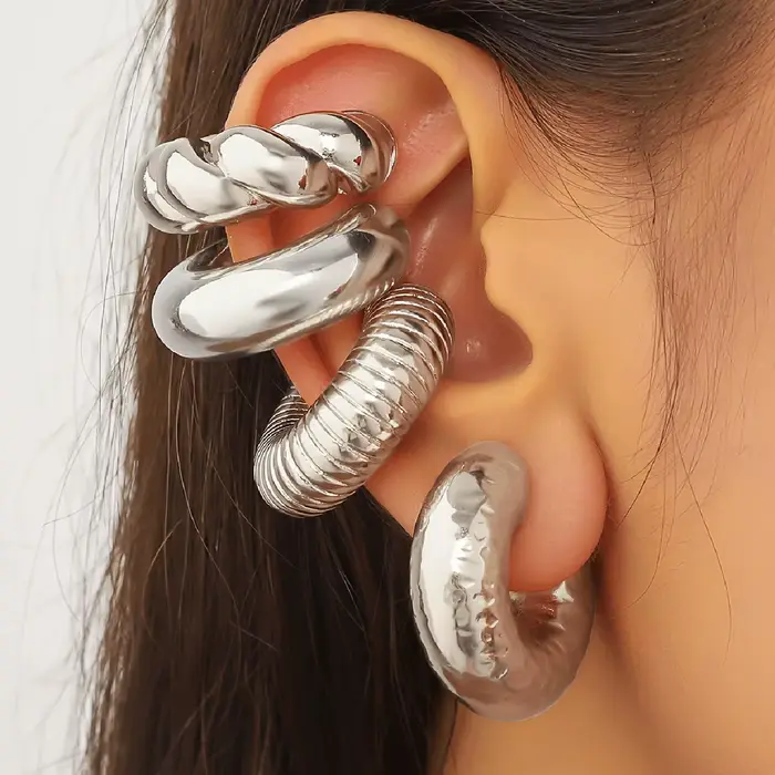 Ensemble de bijoux rétro élégant pour femmes mariage bracelet de mariée clip d'oreille sans trou d'oreille doré plaqué rhodium occassion spéciale