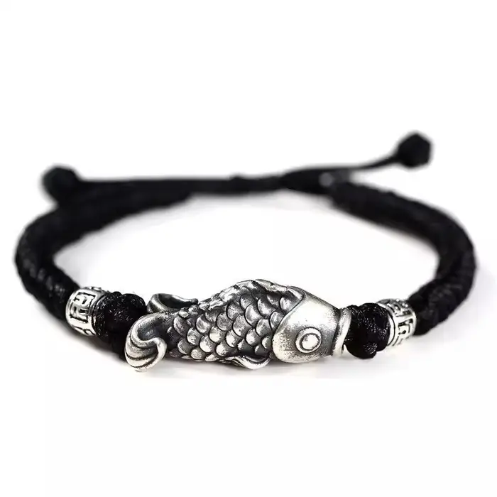 Bracelet Rétro Nœud de Pêche en Corde Noire et Rouge Tressée Artisanal, Simple et Polyvalent, pour C