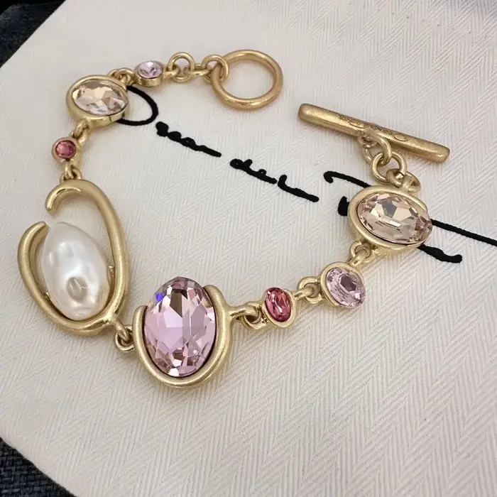 Os bijoux de mode perle strass colorés O lettre OT boucle Bracelet géométrique pour les femmes