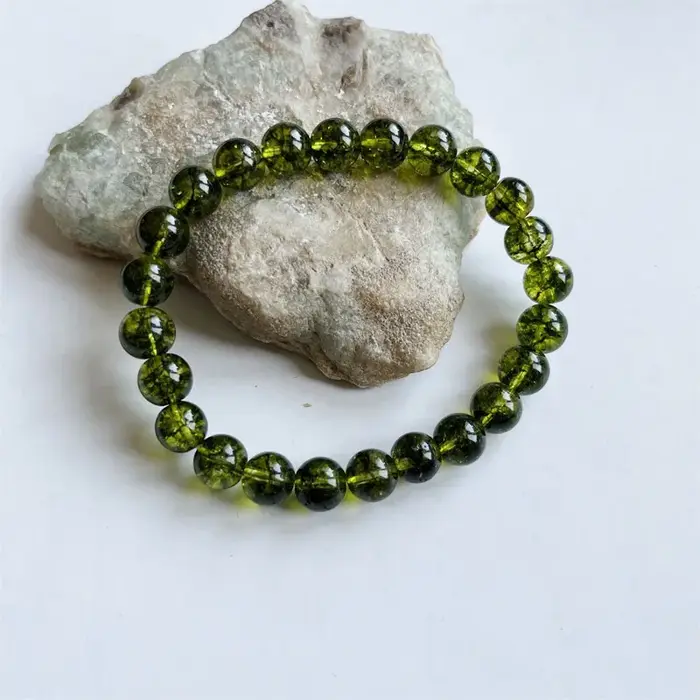 Bracelet en pierre naturelle péridot et perles de cristal pour femmes style moderne vert occasion spéciale