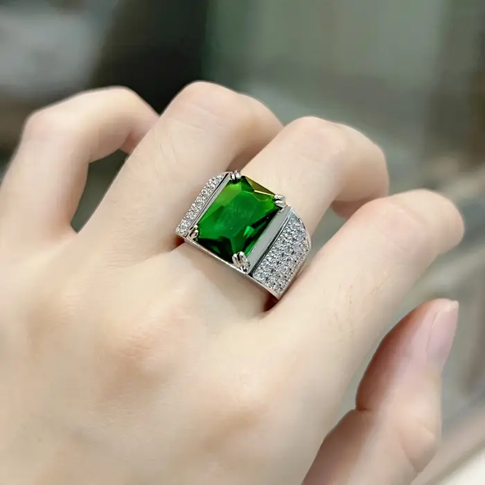 Bague en émeraude verte naturelle pour homme
