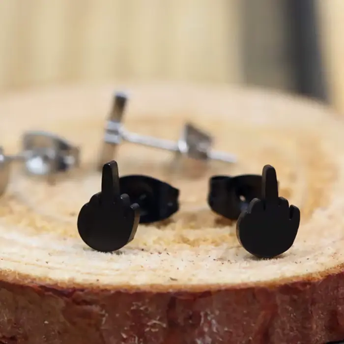 Boucles d'oreilles classiques en acier inoxydable pour homme et femme occasions spéciales élégantes à offrir