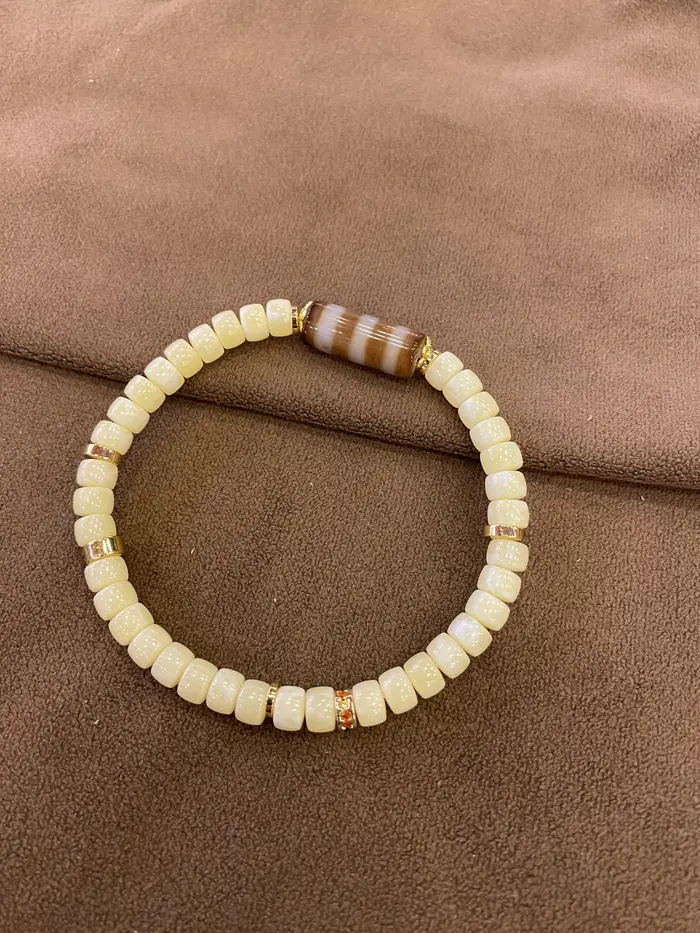 Bracelet en agate rouge rayé avec chaîne réglable