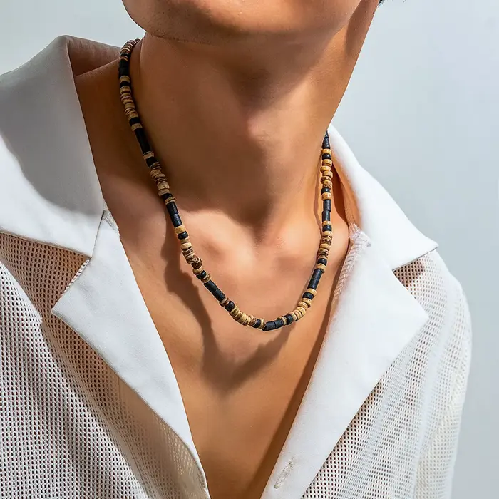 Collier chaîne de petites perles marron et noir pour hommes, ras du cou court en perles de bois, tendance, bijoux à la mode, 2023