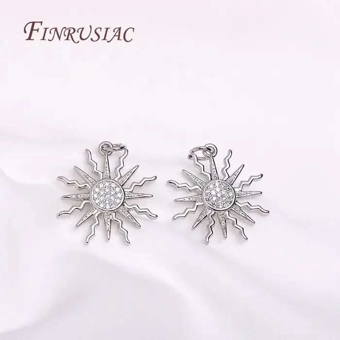 Pendentif en or plaqué or 18 carats