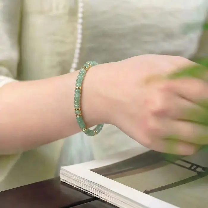 Bracelet en perles d'aventurine verte naturelle pour femme