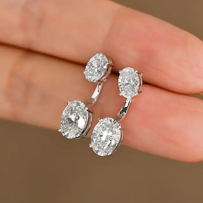 Boucles d'oreilles en diamant Moissanite taille ovale 6cttw