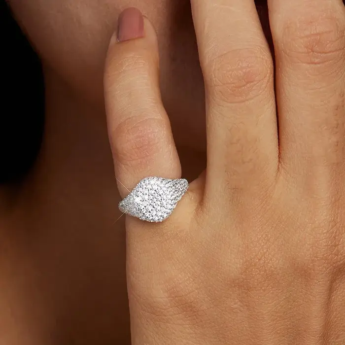 Bague plaquée argent 925 de style Hip Hop pour femmes – Zircon complet, bijoux exquis |   Cadeau d'a