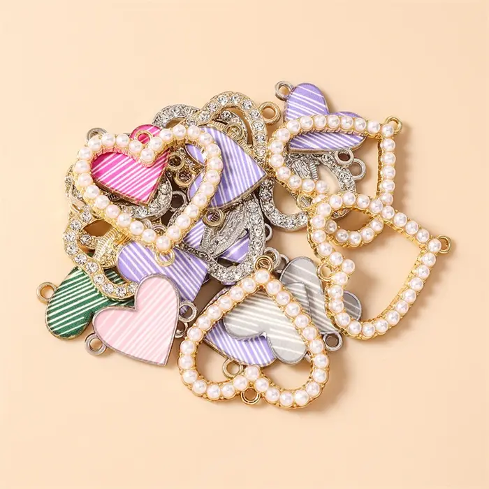 Charms coeurs romantiques en métal pour bijoux bracelets colliers accessoires artisanat fait main occasions spéciales femmes amoureux enfants