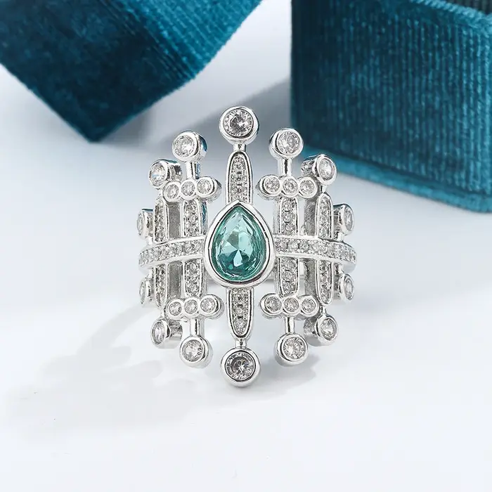Bague en Zircon Paraiba scintillant pour femmes