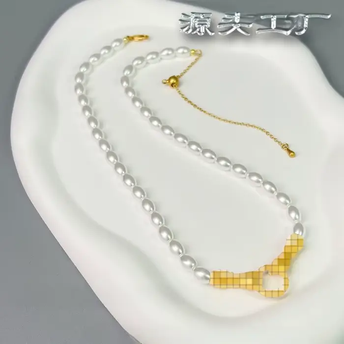 Nouvelle Collection : Collier de Perles Rose Story pour Femme, Chaîne de Clavicule Xiaomi, Bijoux de Luxe Plaqué Or