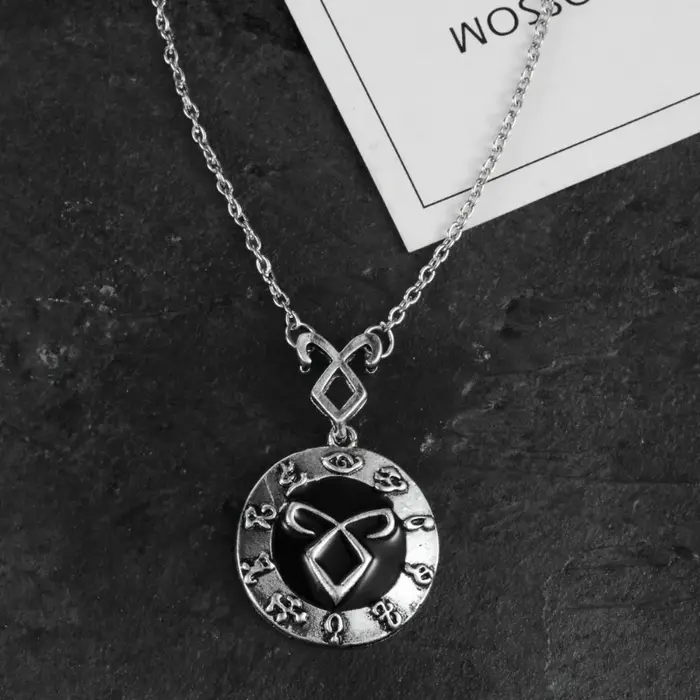 Inspiré les Instruments mortels ville des os chasseurs d'ombre pendentif bijoux pour hommes femmes mode ange puissance Rune collier