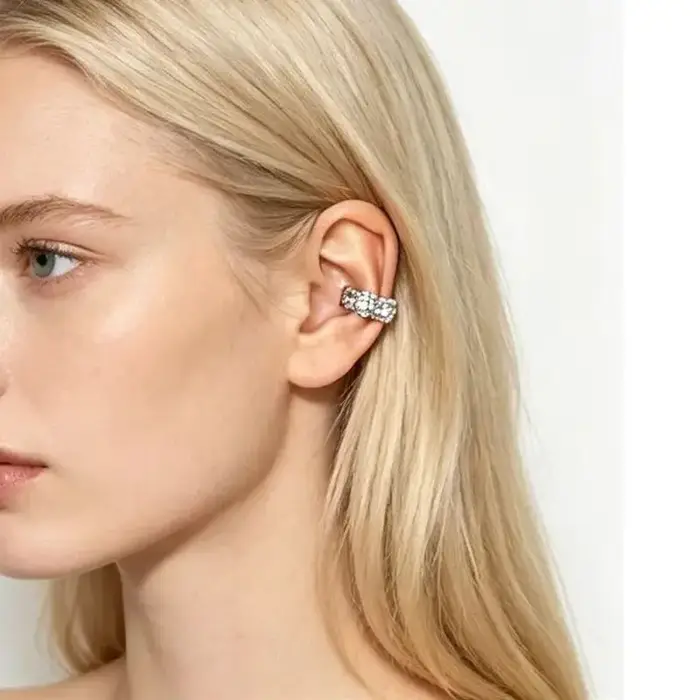 1 pièce Boucle d'oreille clip géométrique en cristal CZ en forme de feuille pour femme sans perçage