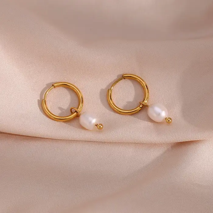 La. Muses – boucles d'oreilles créoles simples en acier inoxydable pour femmes, pendentif en perles d'eau douce, plaqué or 18 carats, bijoux à la mode, cadeau