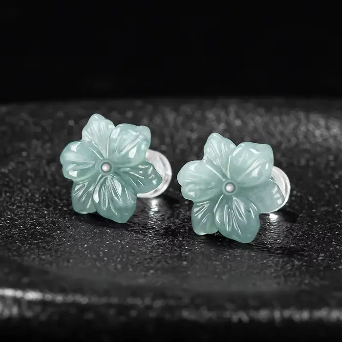 Boucles d'Oreilles Bleues en Forme de Fleur du Myanmar, Bijoux Naturels en group Jadéite de Birmanie