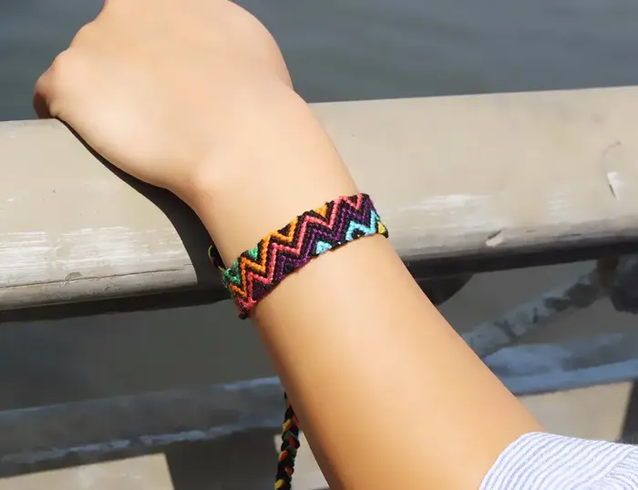 Bracelet zigzag vague chia