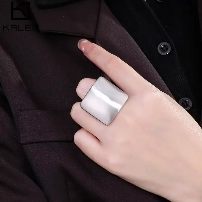 Grands bagues de fête Vintage pour femmes, couleur argent brossé, grandes bagues en acier inoxydable, bijoux à la mode, cadeaux de mariage