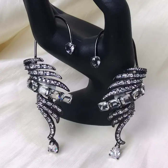 Nouvelles Boucles d'Oreilles Originales 2026 pour Femme, en Cristal Taillé, Bijoux de Mariage Exquis, Marque de Luxe, en Acier Inoxydable, Géométriques