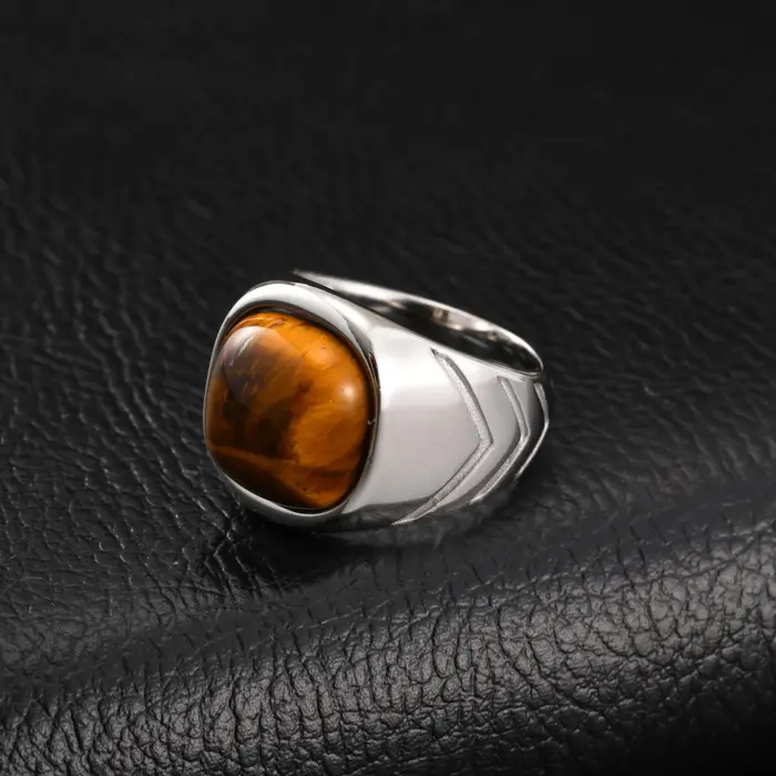 Bague en pierre œil de tigre