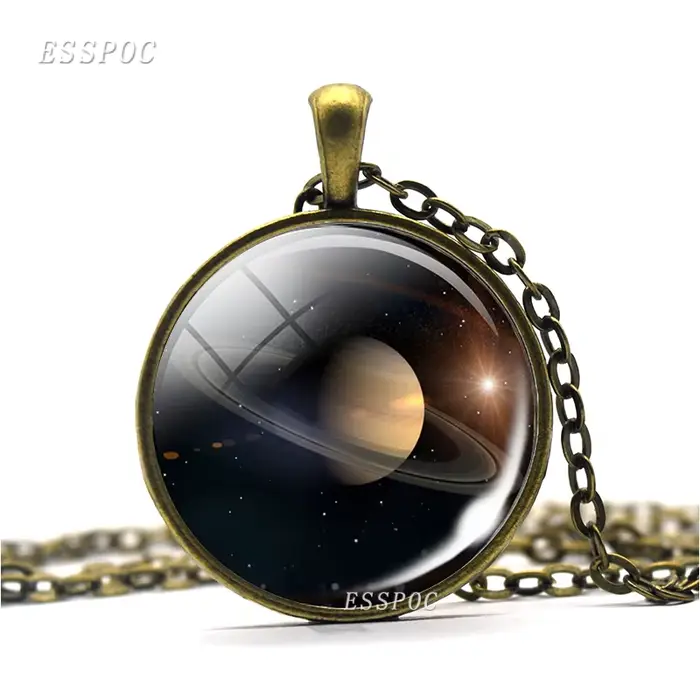 Collier de nébuleuse, pendentif astronomie de la galaxie