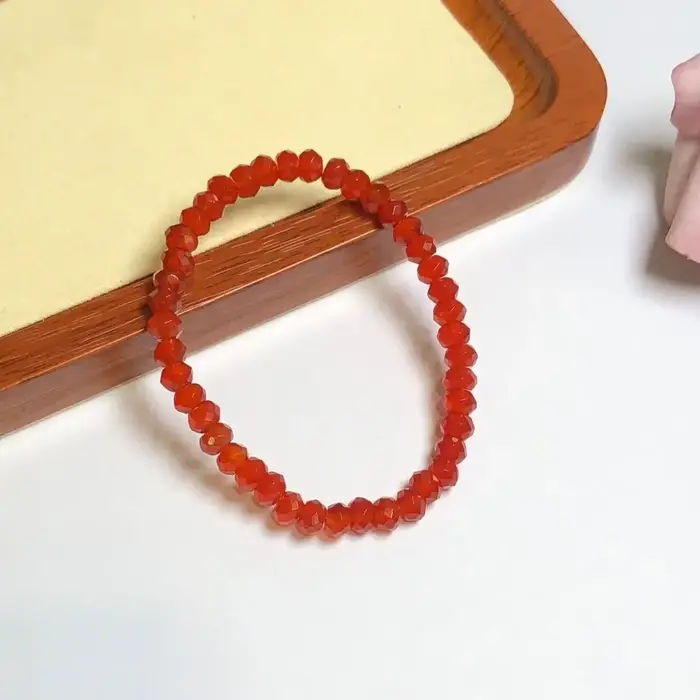 Bracelets de perles à facettes en Agate rouge naturelle de haute qualité