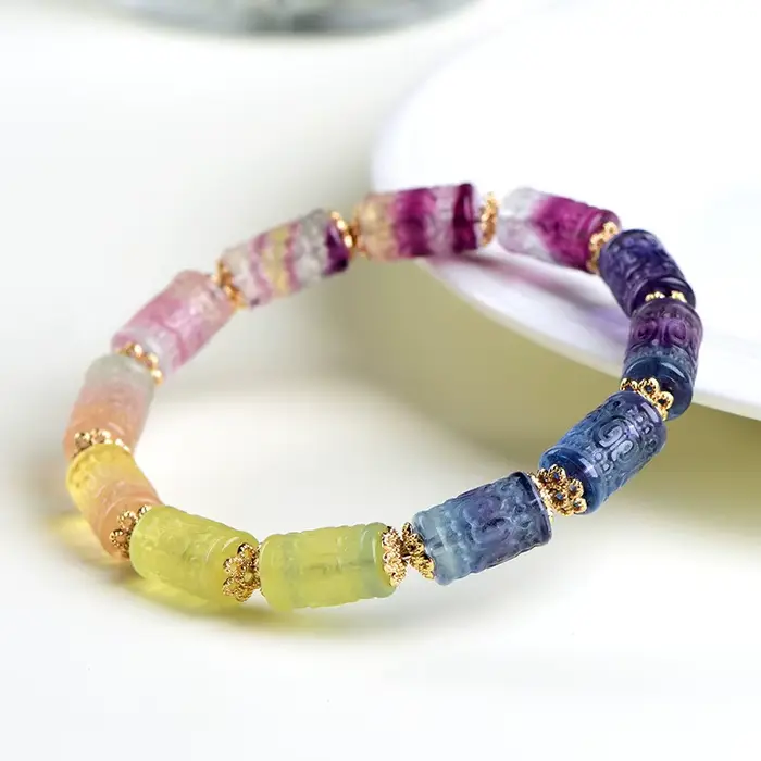Bracelet en Perles de Fluorite Arc-en-Ciel Naturelle Pour Homme Femme Occasions Spéciales Harmonie Couleurs Pastel Paix Intérieure Élégance Pure