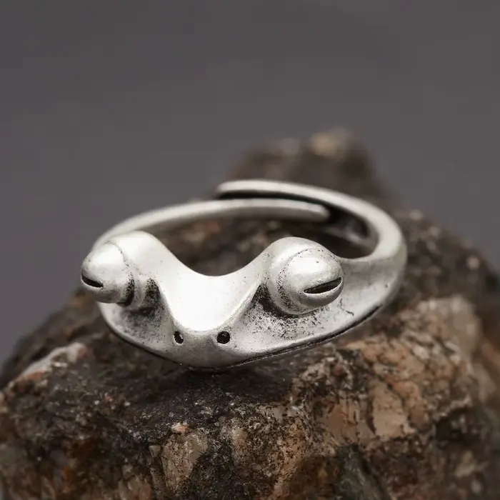 Bague gothique en forme de grenouille pour hommes et femmes, Vintage, œil bleu, couleur argent, anneau Animal, ouvert, ajustable, Hip Hop, bijoux, cadeau